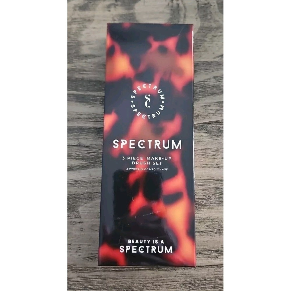Spectrum 3 Piece Make-Up Brush Set New In Box Sealed